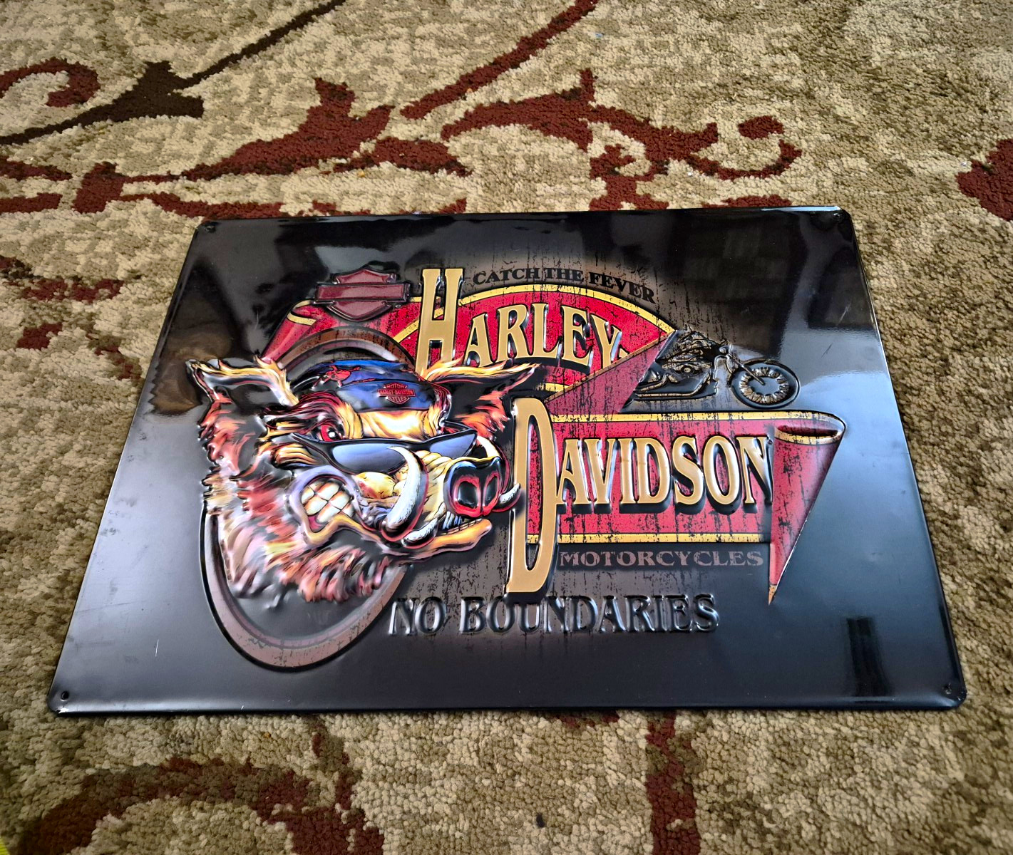 Harley-Davidson "No Boundaries" "Catch the Fever" Embossed Metal Sign Plaque