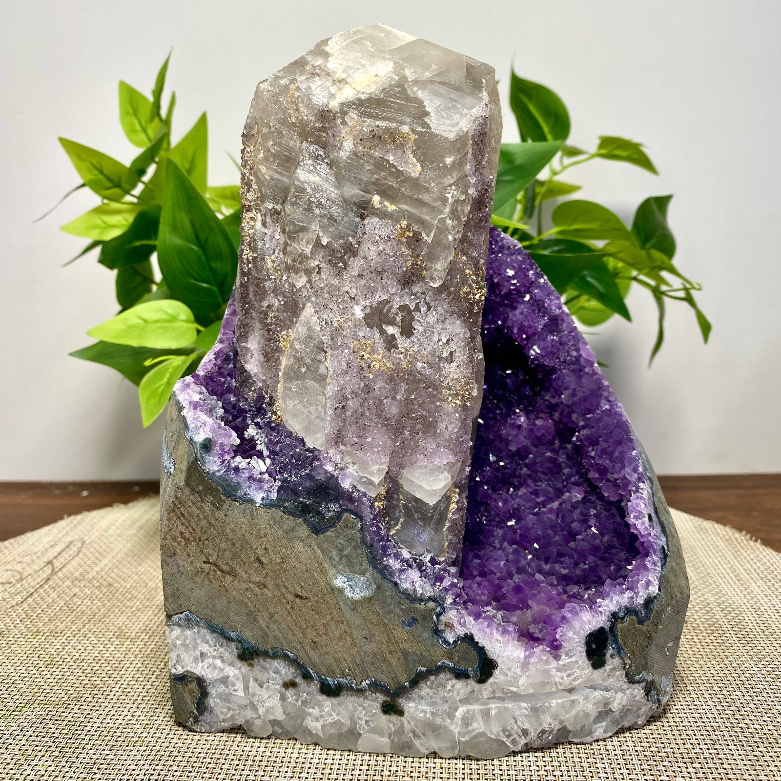 12.54LB TOP Natural Amethyst Calcite symbiosis quartz crystal Decoration 12.54LB TOP Natural Amethyst Calcite symbiosis quartz crystal Decoration