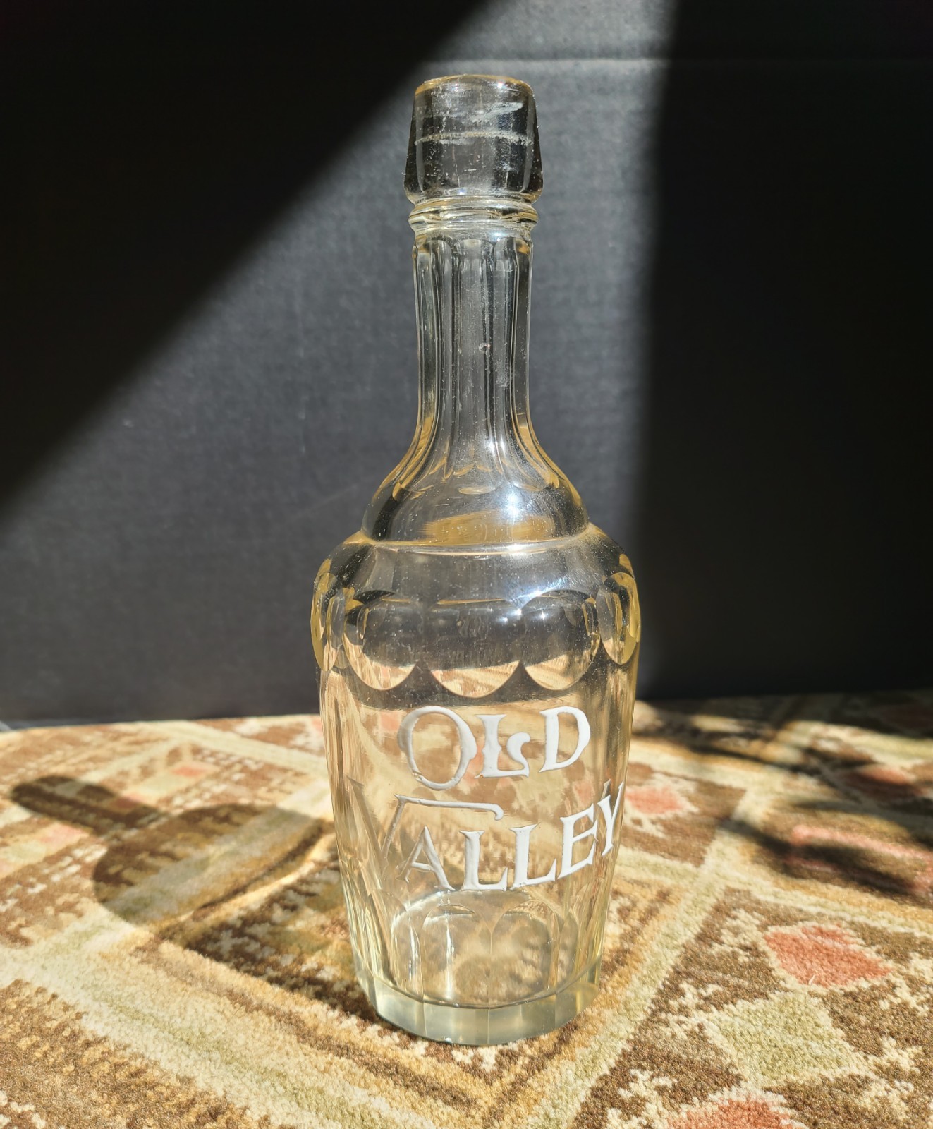 Antique OLD VALLEY Kentucky Whiskey Liquor Bottle Bar Back 9-3/4" Tall Antique OLD VALLEY Kentucky Whiskey Liquor Bottle Bar Back 9-3/4" Tall