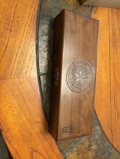 1973 Texas Ranger 150 Year Commemorative Smith & Wesson 2 Bowie Knives. 1973 Texas Ranger 150 Year Commemorative Smith & Wesson 2 Bowie Knives.