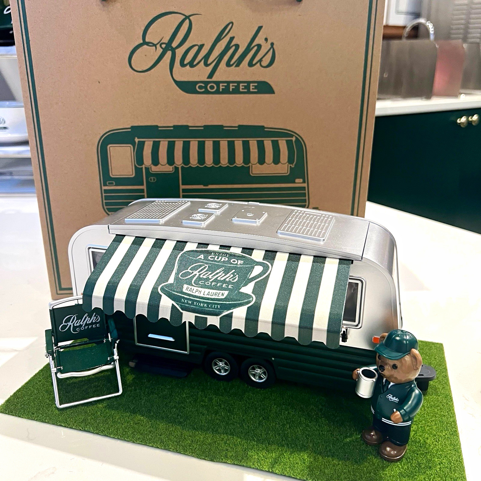 IN HAND RARE Ralph's Coffee Limited Edition Moon Cake Box Polo Bear CamperSet IN HAND RARE Ralph's Coffee Limited Edition Moon Cake Box Polo Bear CamperSet