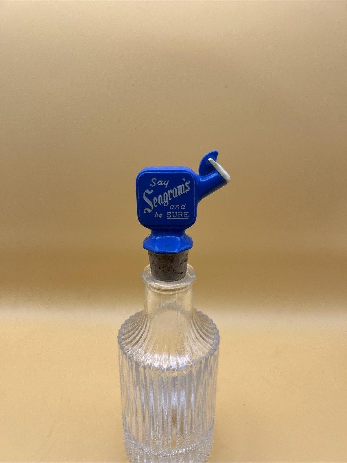Seagram’s Seagrams Gin Whiskey Bottle Top Pourer Pour Spouts Vintage Collectible Seagram’s Seagrams Gin Whiskey Bottle Top Pourer Pour Spouts Vintage Collectible