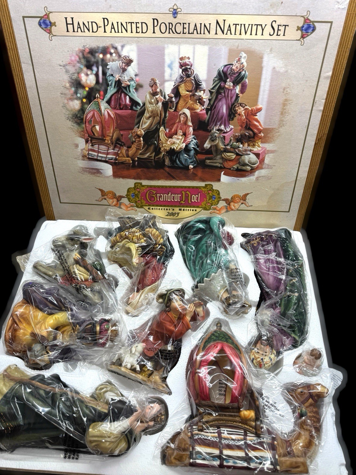 2003 Grandeur Noel Porcelain 9 Piece Nativity Set Hand Painted Collector Edition