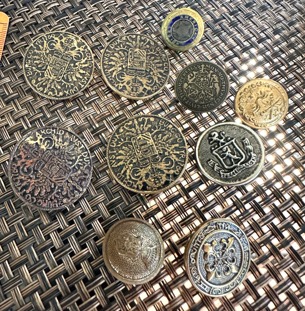 Lo4 Austrian Maria Theresa Thaler COIN Buttons Archid Avst Dux Burg Co Tyr 1780 Lo4 Austrian Maria Theresa Thaler COIN Buttons Archid Avst Dux Burg Co Tyr 1780