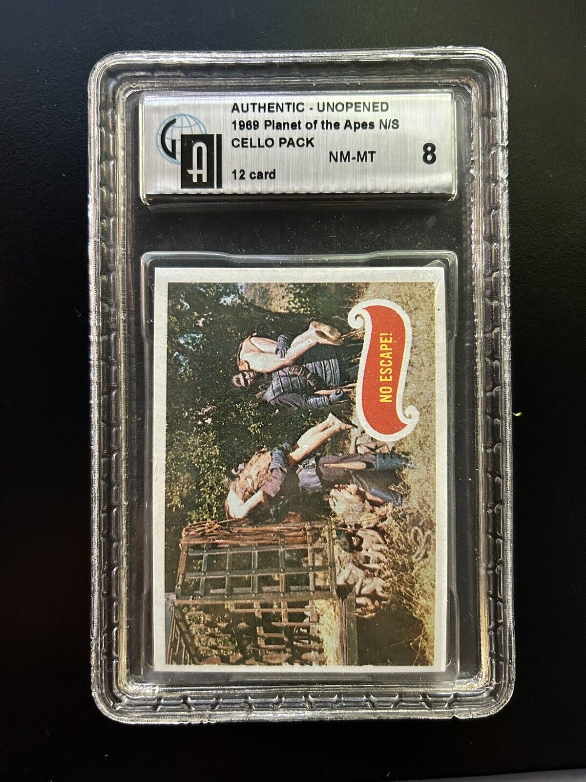 1969 Topps Planet Of The Apes Trading Cards Unopened Cello Pack GAI 8
