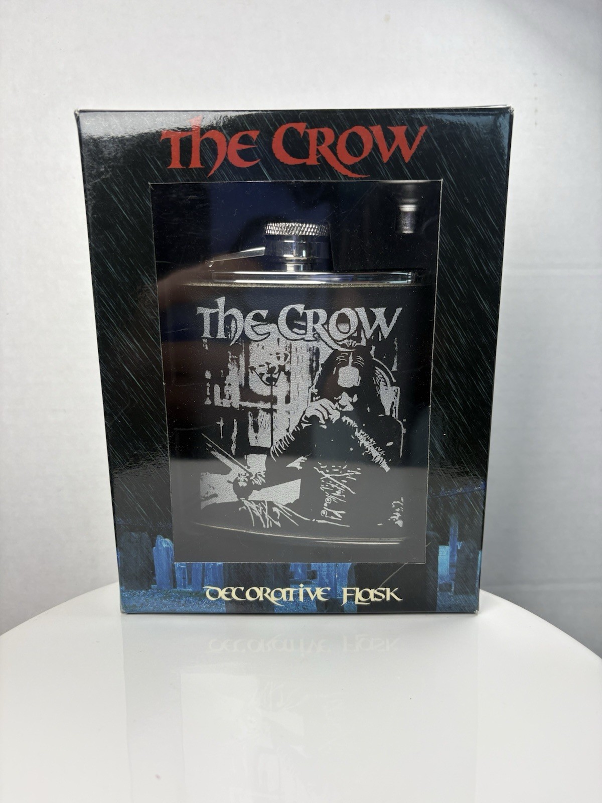 The Crow NECA 2005 Decorative Flask w Funnel Brandon Lee Eric Draven Horror Rare The Crow NECA 2005 Decorative Flask w Funnel Brandon Lee Eric Draven Horror Rare