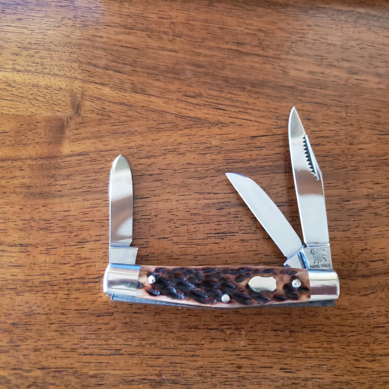 1996 Bulldog Genuine  Bone Peanut Knife  Solingen Germany Hammer Forged  Mint
