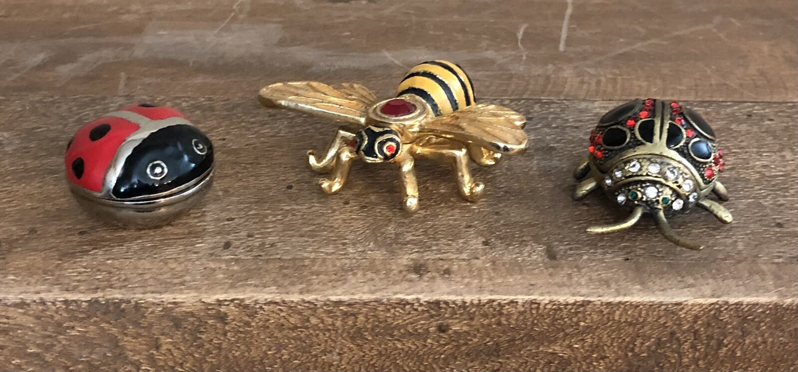 Set of 3 Enamel Metal Jeweled Bejeweled Lady Bug Bee Hinged Trinket Box Pill Box Set of 3 Enamel Metal Jeweled Bejeweled Lady Bug Bee Hinged Trinket Box Pill Box