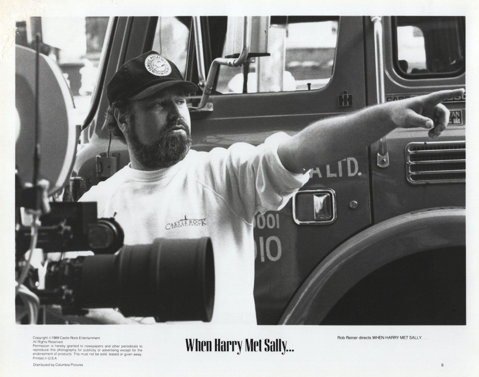 1989 Original Press Photo "Rob Reiner Directs WHEN HARRY MET SALLY" 1989 Original Press Photo "Rob Reiner Directs WHEN HARRY MET SALLY"