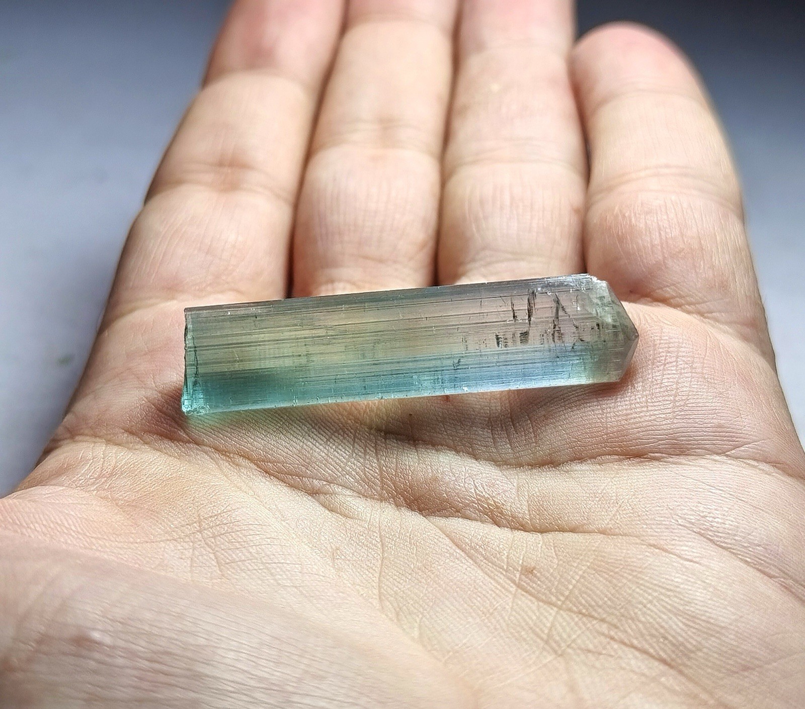 Beautiful Naturel Top Quality Tourmaline Crystal From Afg