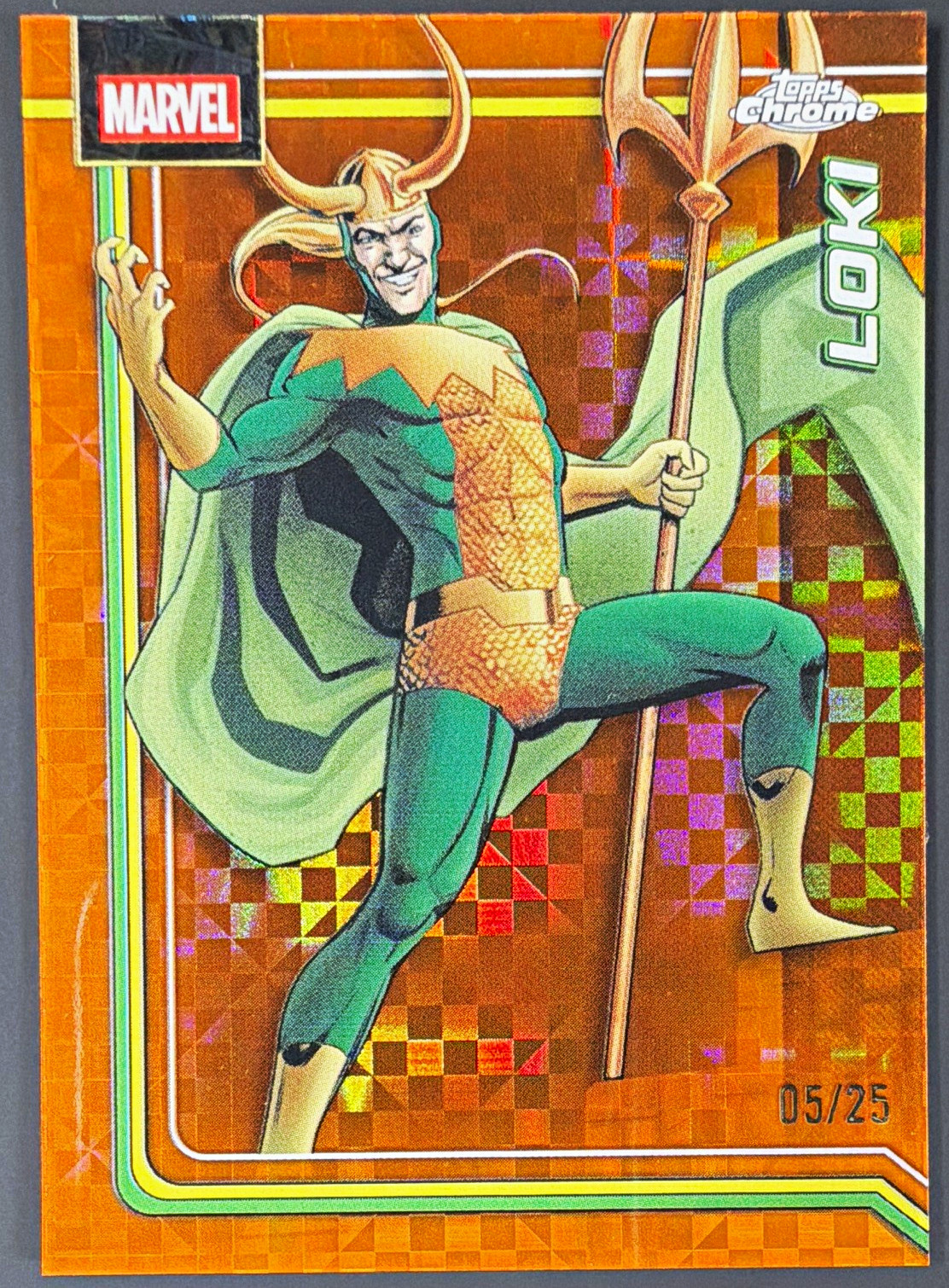 2026 Topps Chrome Marvel Comics Loki #131 Orange Geometric Refractor /25 2026 Topps Chrome Marvel Comics Loki #131 Orange Geometric Refractor /25