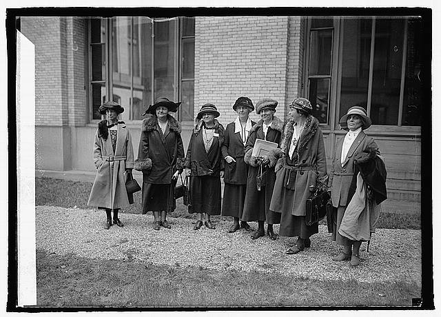 Photo:Lou Henry Hoover Group Washington DC 1923 Women Outside Building