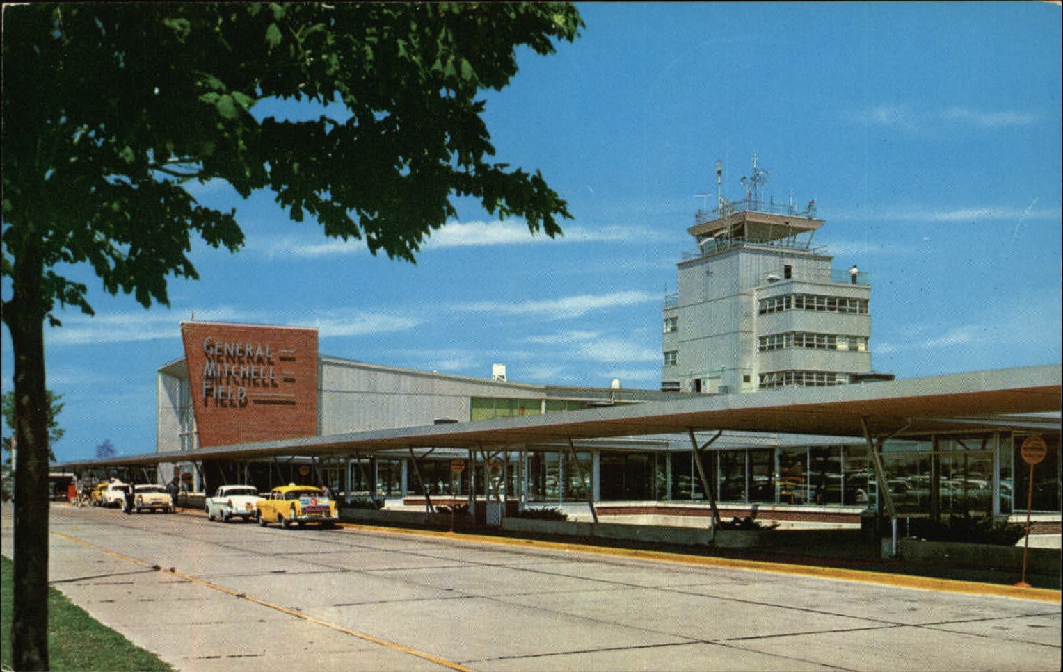 Milwaukee WI General Mitchell Field Air Terminal Airport 1950s cars postcard