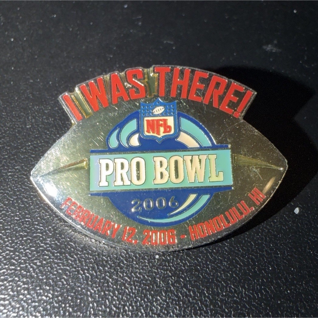 NFL Pro Bowl 2006 "I Was There" Honolulu, HI Pinback Button Pin NFL Pro Bowl 2006 "I Was There" Honolulu, HI Pinback Button Pin
