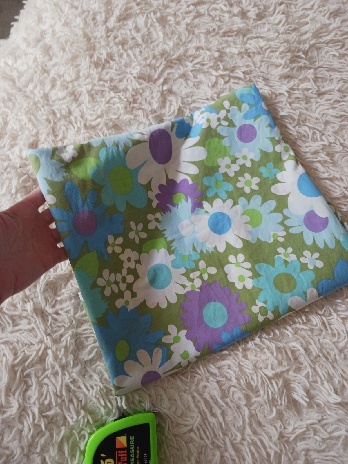 AS IS CRAFT Vintage 70s Fieldcrest blue green purple Lazy Daisy flat pieces AS IS CRAFT Vintage 70s Fieldcrest blue green purple Lazy Daisy flat pieces