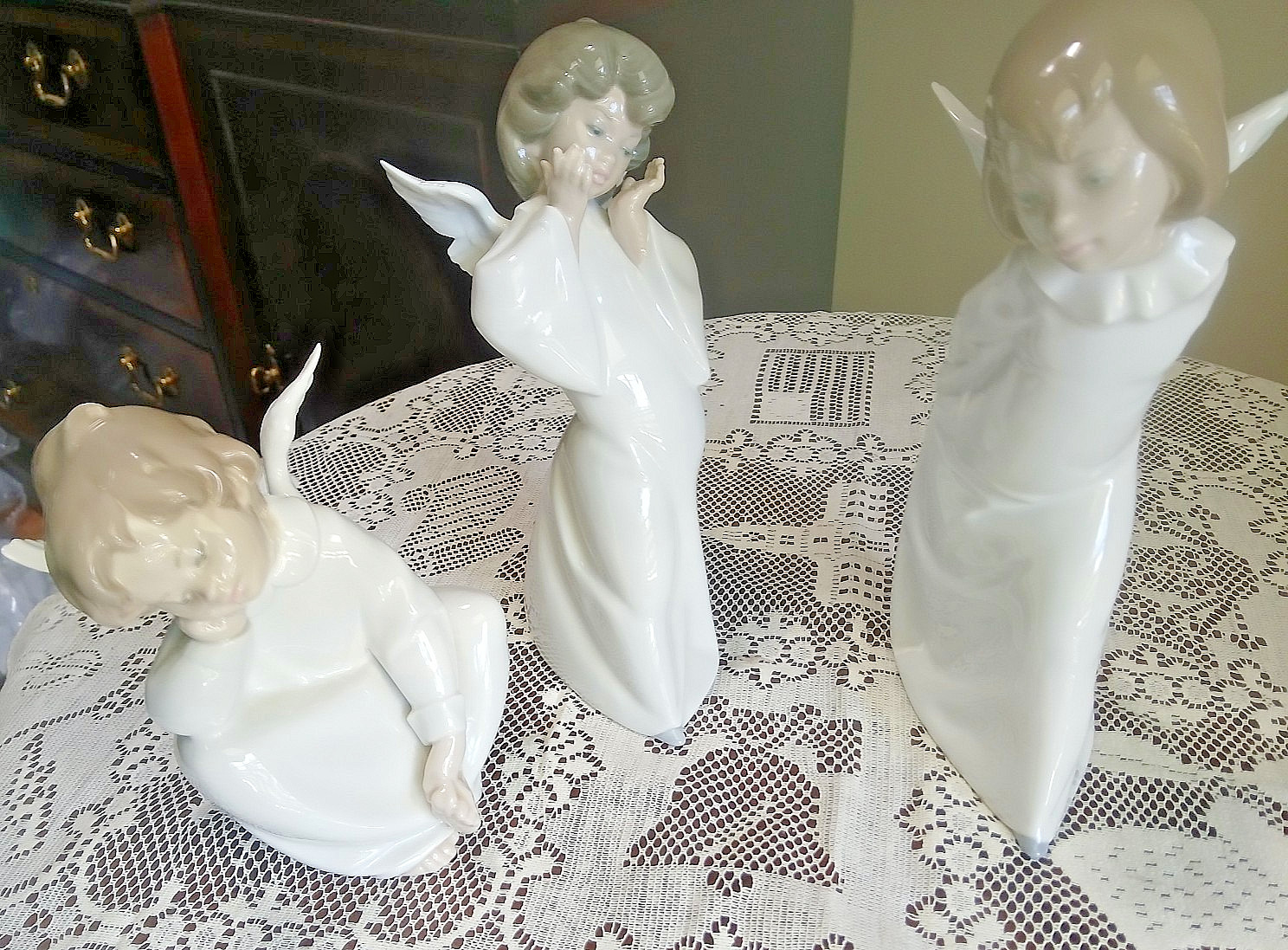 Lladró Angel Figurines – Set of 3 – Retired #4959 #4960 #4961 – Hand Made in Spa Lladró Angel Figurines – Set of 3 – Retired #4959 #4960 #4961 – Hand Made in Spa