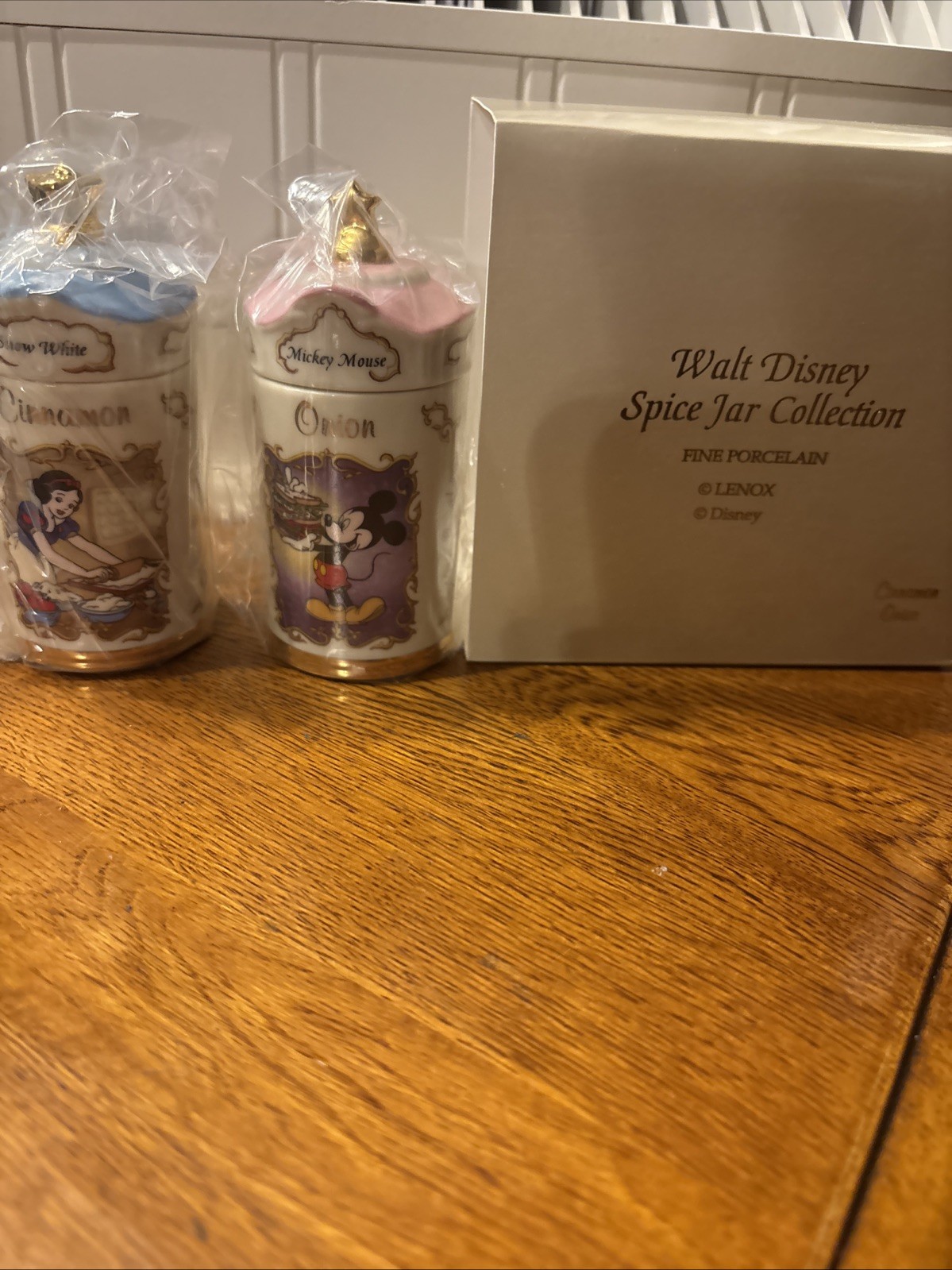 Lenox Disney Spice Snow, White And Mickey Mouse NOS No Box Never Used 1995