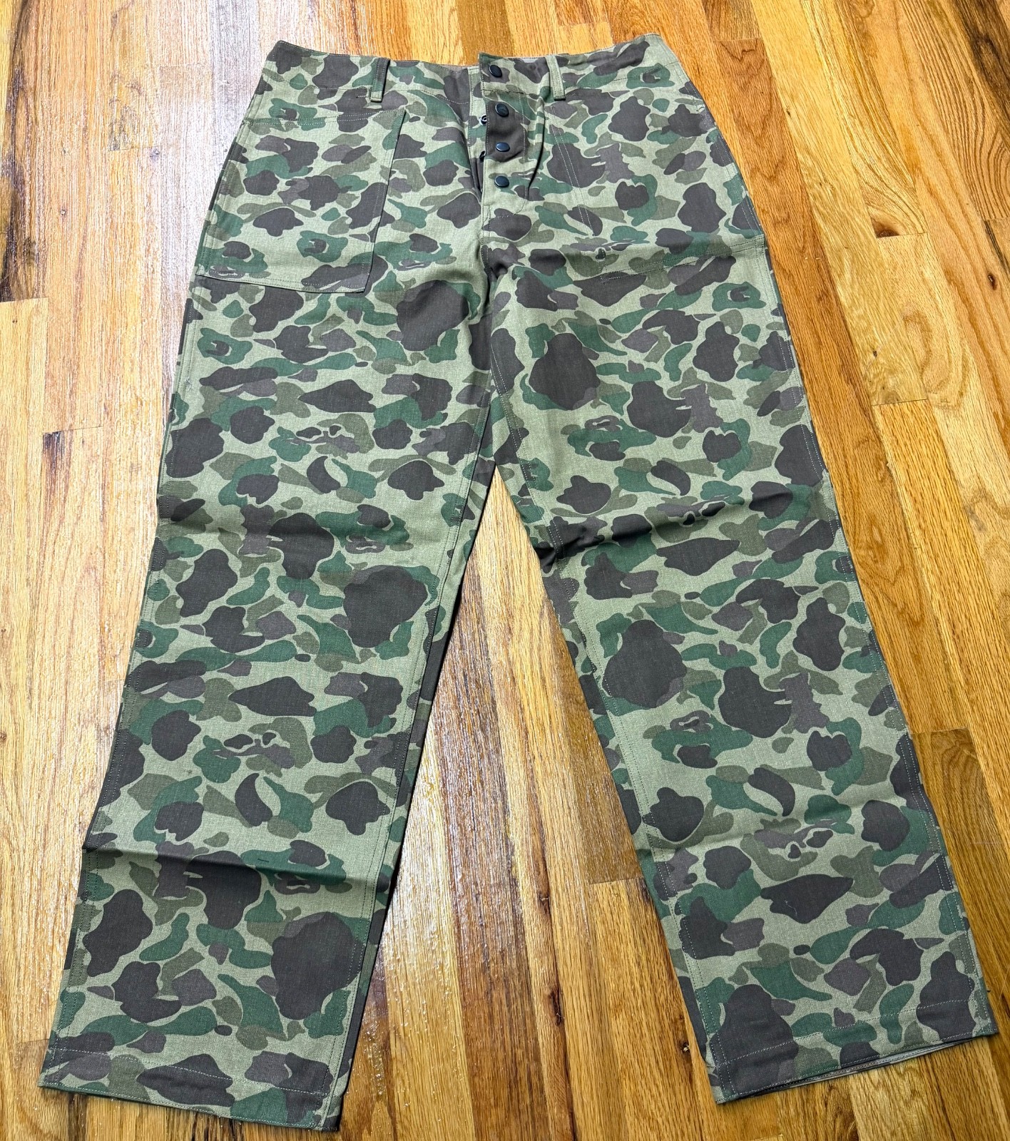WWII US USMC MARINE P1942 P42 CAMO HBT COMBAT FIELD TROUSERS-SIZE LARGE 36 WAIST WWII US USMC MARINE P1942 P42 CAMO HBT COMBAT FIELD TROUSERS-SIZE LARGE 36 WAIST