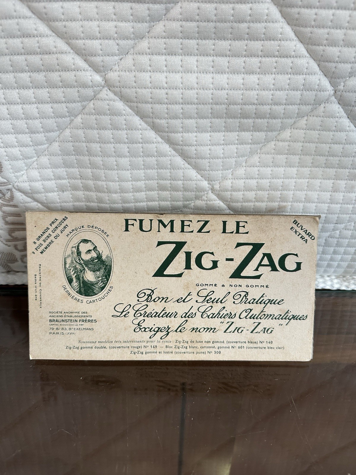 Rare antique Zig-Zag rolling paper adverstising cardboard sheet. Tobacciana Rare antique Zig-Zag rolling paper adverstising cardboard sheet. Tobacciana