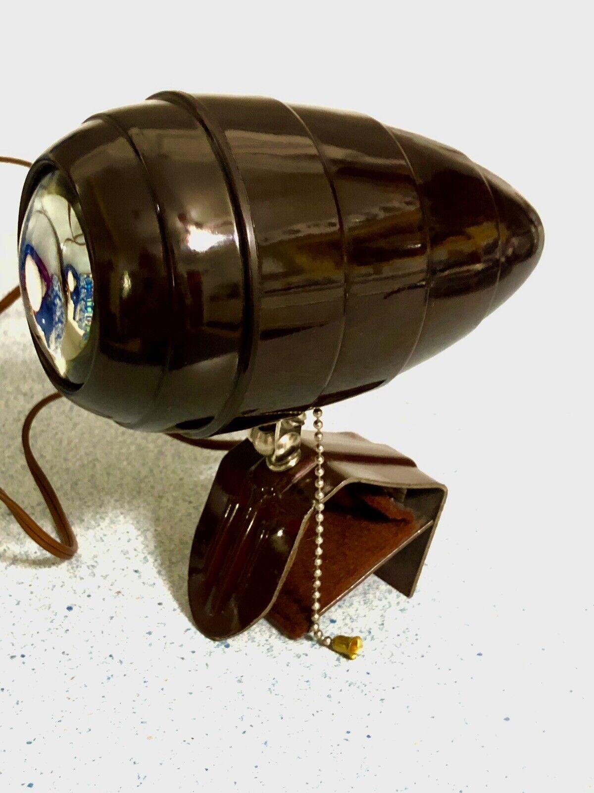 Vtg 1950s Beehive Bakelite Lamp~Bullet~Torpedo Clamp-On Headboard~Art Deco Look