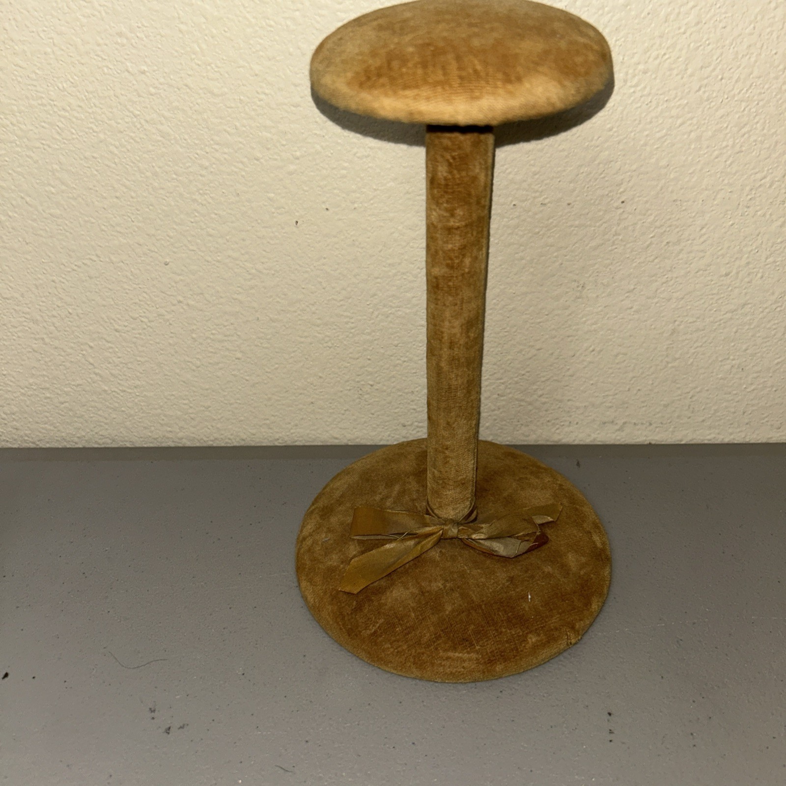 Vintage Velvet Hat Wig Display Stand 8.5” Vintage Velvet Hat Wig Display Stand 8.5”
