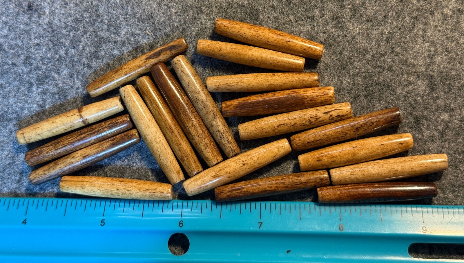 20 Original 1.5" Long Hairpipe Bone Beads Native American Indian 1800's 20 Original 1.5" Long Hairpipe Bone Beads Native American Indian 1800's