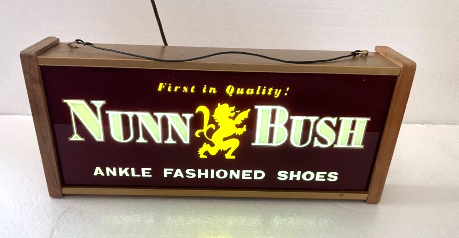 VINTAGE 1940-1950’s NUNN BUSH SHOES LIGHTUP ADVERTISING SIGN - WORKS GREAT -RARE