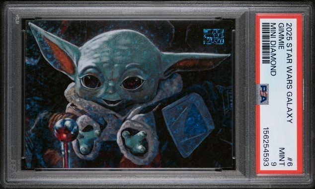 2025 STAR WARS GALAXY GIMME MINI DIAMOND #6 PSA 9 GROGU MANDALORIAN 2025 STAR WARS GALAXY GIMME MINI DIAMOND #6 PSA 9 GROGU MANDALORIAN