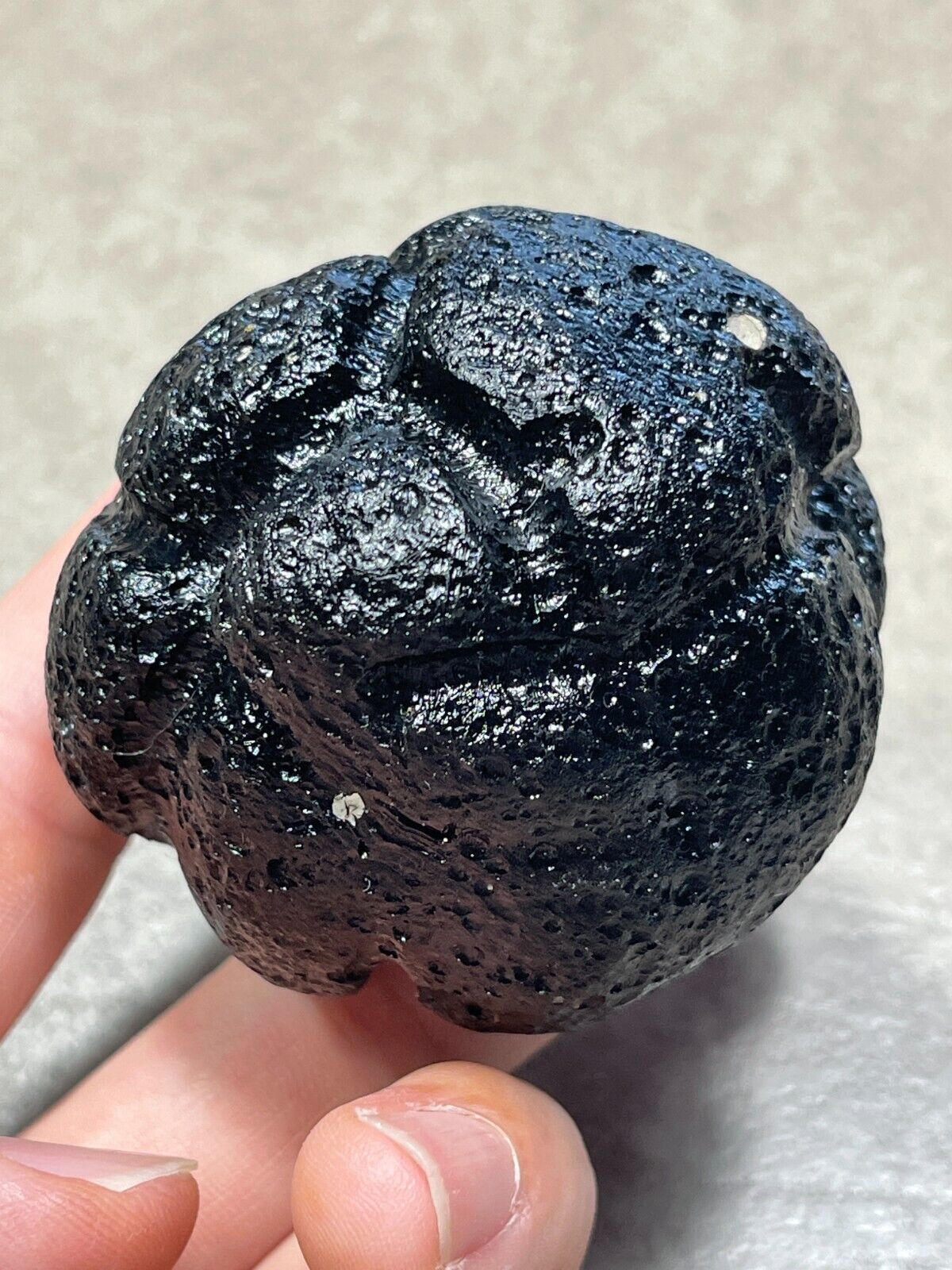 232g BICOLITE PHILIPPINES TEKTITE - Philippinite Rizalite Bicolite Meteorite