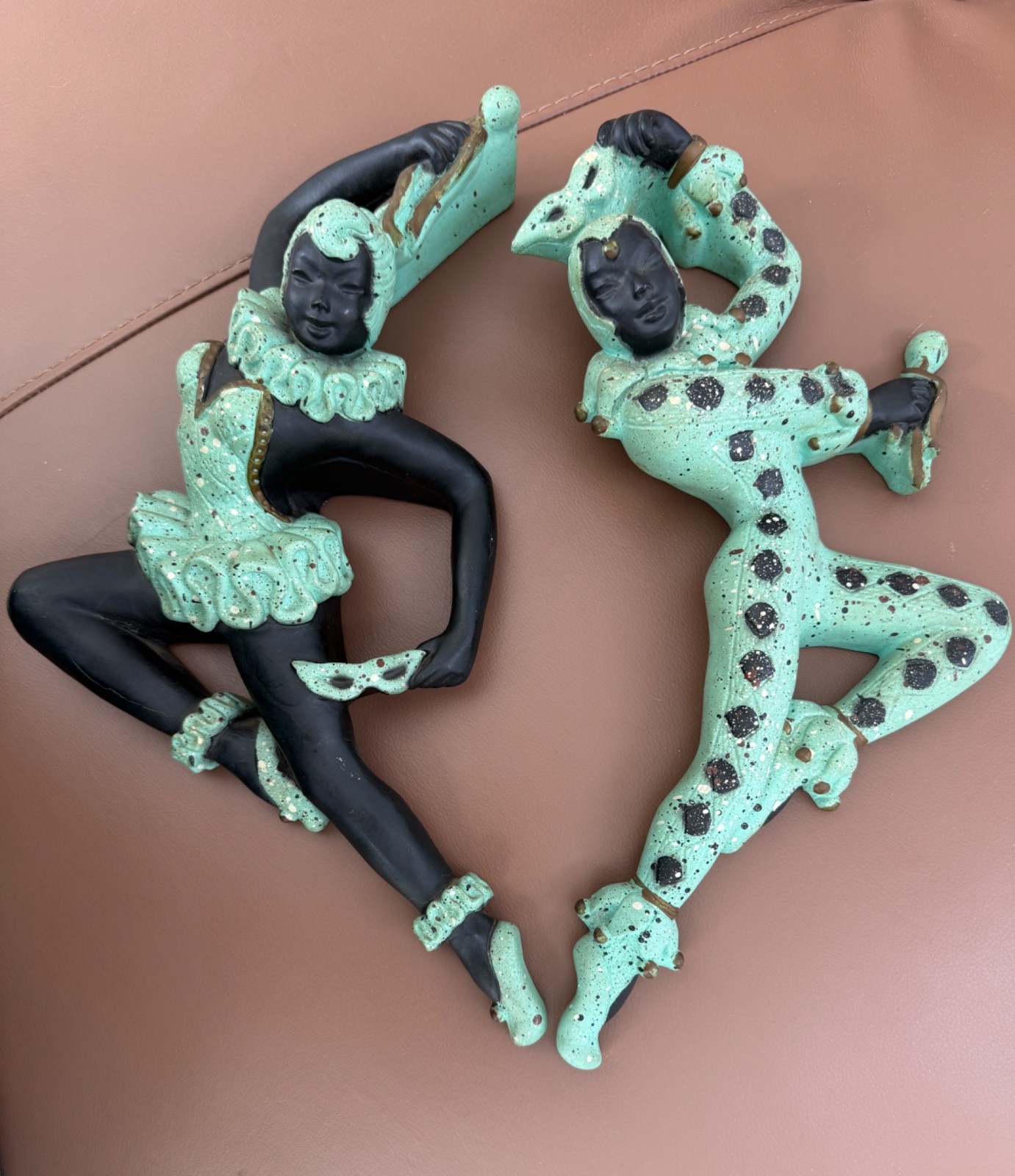 PAIR OF VINTAGE MID CENTURY UNIVERSAL STATUARY CHALK WARE HARLEQUIN DANCERS PAIR OF VINTAGE MID CENTURY UNIVERSAL STATUARY CHALK WARE HARLEQUIN DANCERS