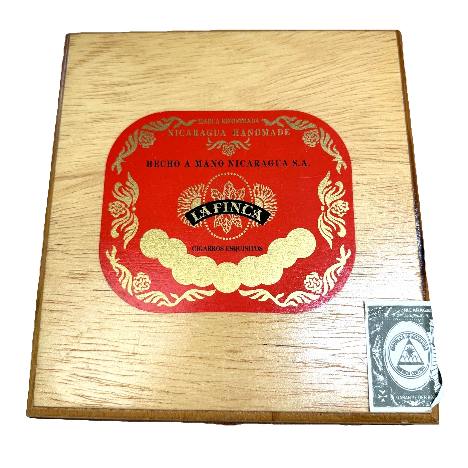Vintage 2001 La Finca Bolivar Wooden Cigar Box Cigars Nicaragua Empty Display Vintage 2001 La Finca Bolivar Wooden Cigar Box Cigars Nicaragua Empty Display