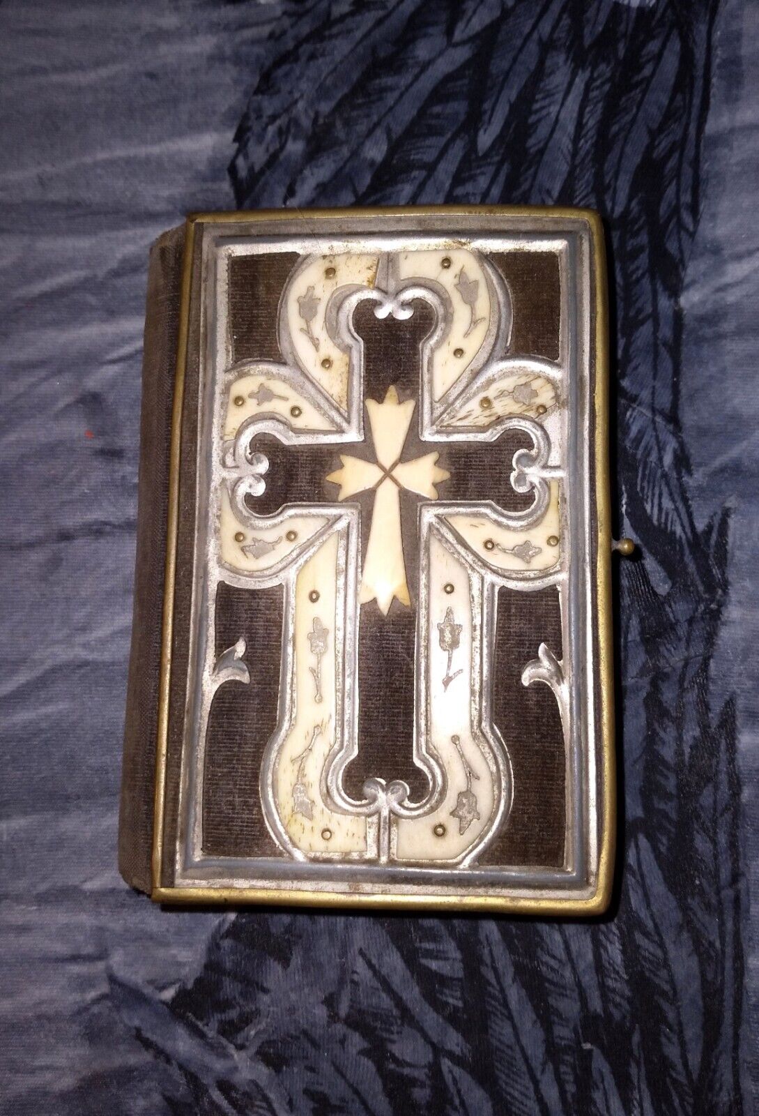 Very Old Catholic Book. Golden Key Of Heaven. Velvet & Mother Of Pearl