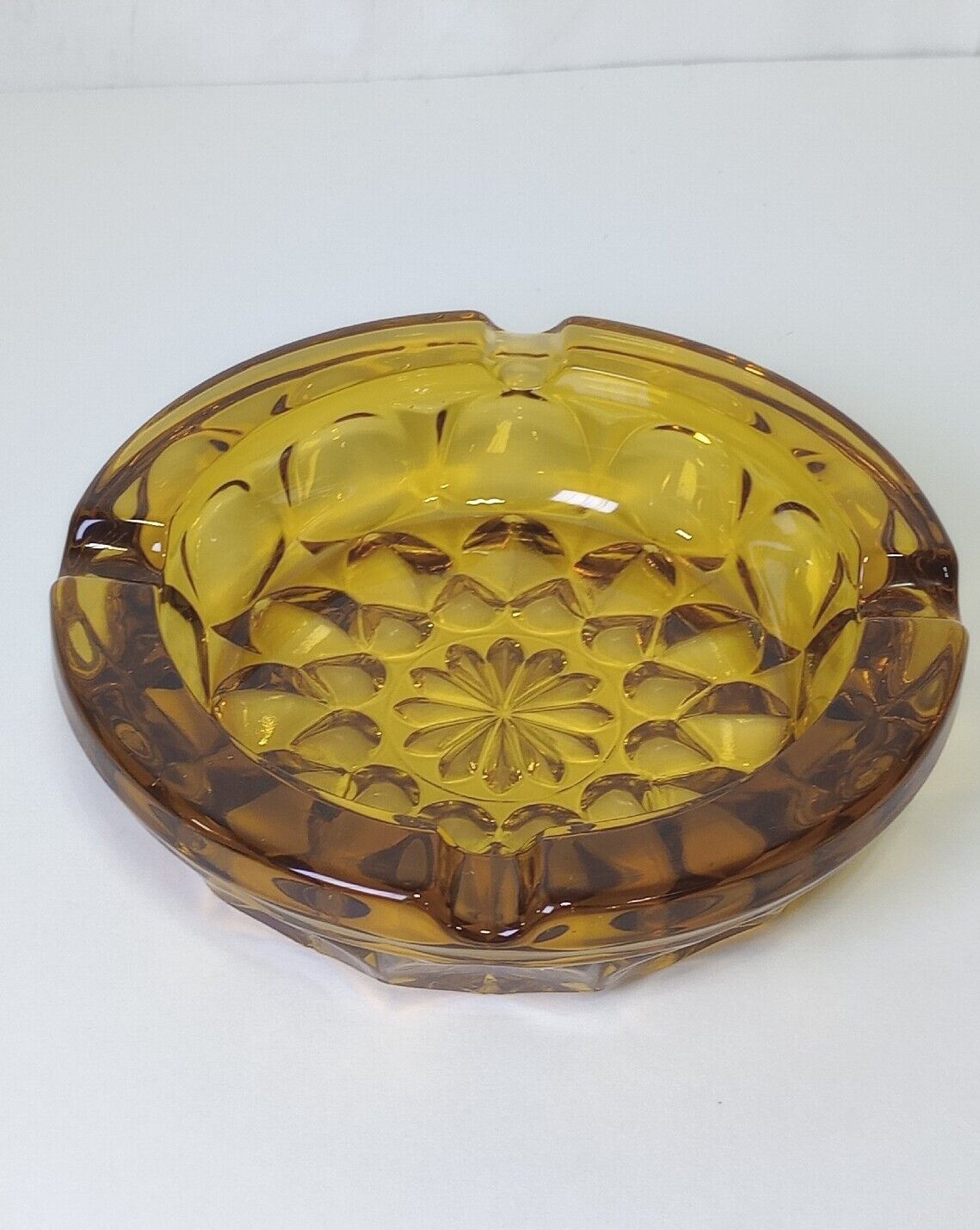  Vintage Ashtray Golden Amber Glass Teardrop Daisy Design 6\