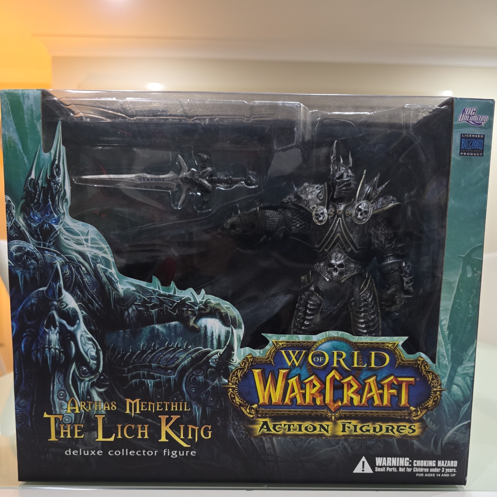 World of Warcraft Arthas Menethil The Lich King Deluxe Collector Figure Blizzard World of Warcraft Arthas Menethil The Lich King Deluxe Collector Figure Blizzard