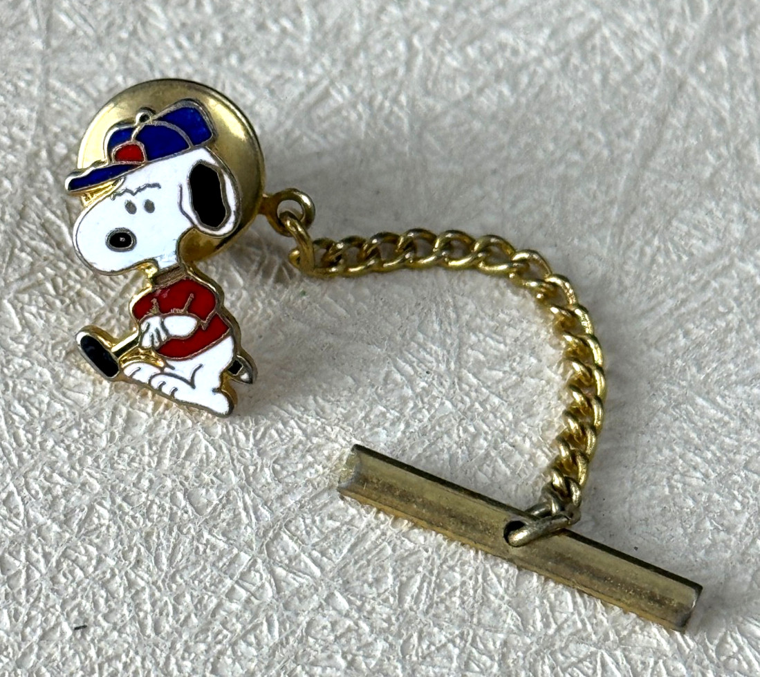 Vintage SNOOPY Golf Tie Tack Chain Peanuts United Features Collectible Accessory Vintage SNOOPY Golf Tie Tack Chain Peanuts United Features Collectible Accessory