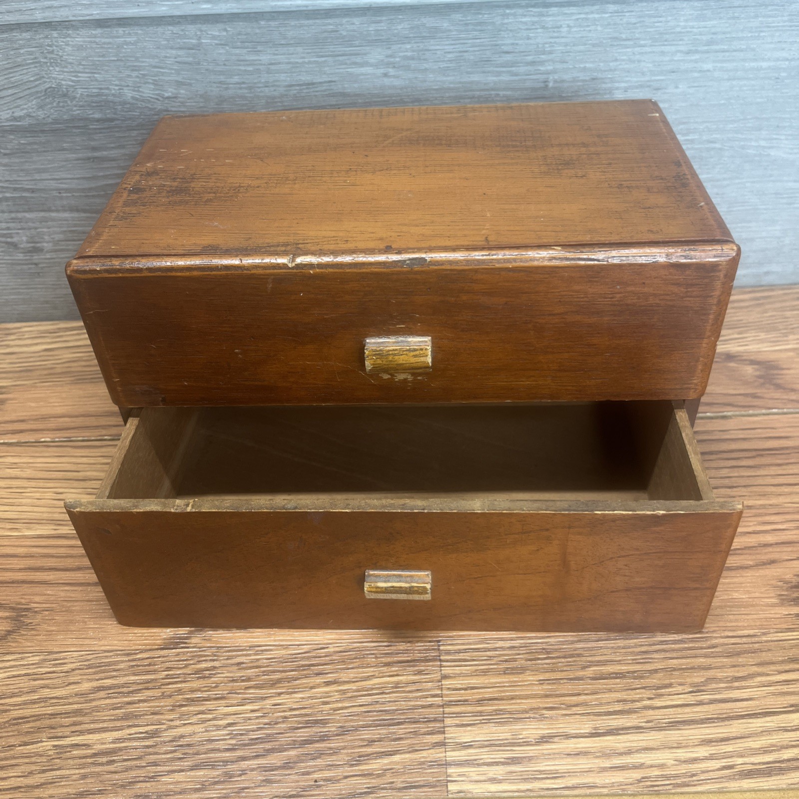 Vtg J.T. Swann Tampa FL Cigar Box 2Drawer Wood Chest Storage City Council Seal Vtg J.T. Swann Tampa FL Cigar Box 2Drawer Wood Chest Storage City Council Seal