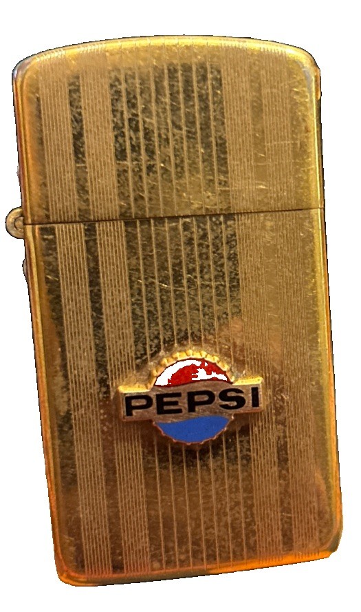 REALLY RARE PEPSI LIGHTER FROM 1995 REALLY RARE PEPSI LIGHTER FROM 1995