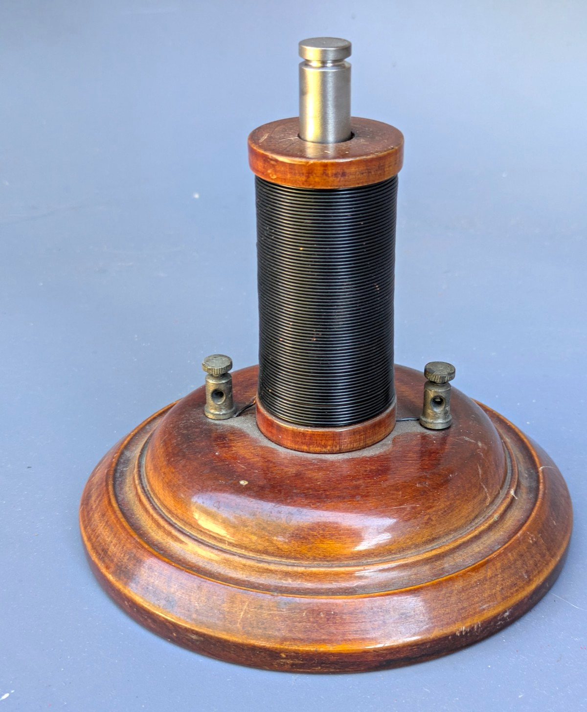 Antique Physics Lab Electromagnet Coil Iron Core Wood Base Vintage Old Science Antique Physics Lab Electromagnet Coil Iron Core Wood Base Vintage Old Science