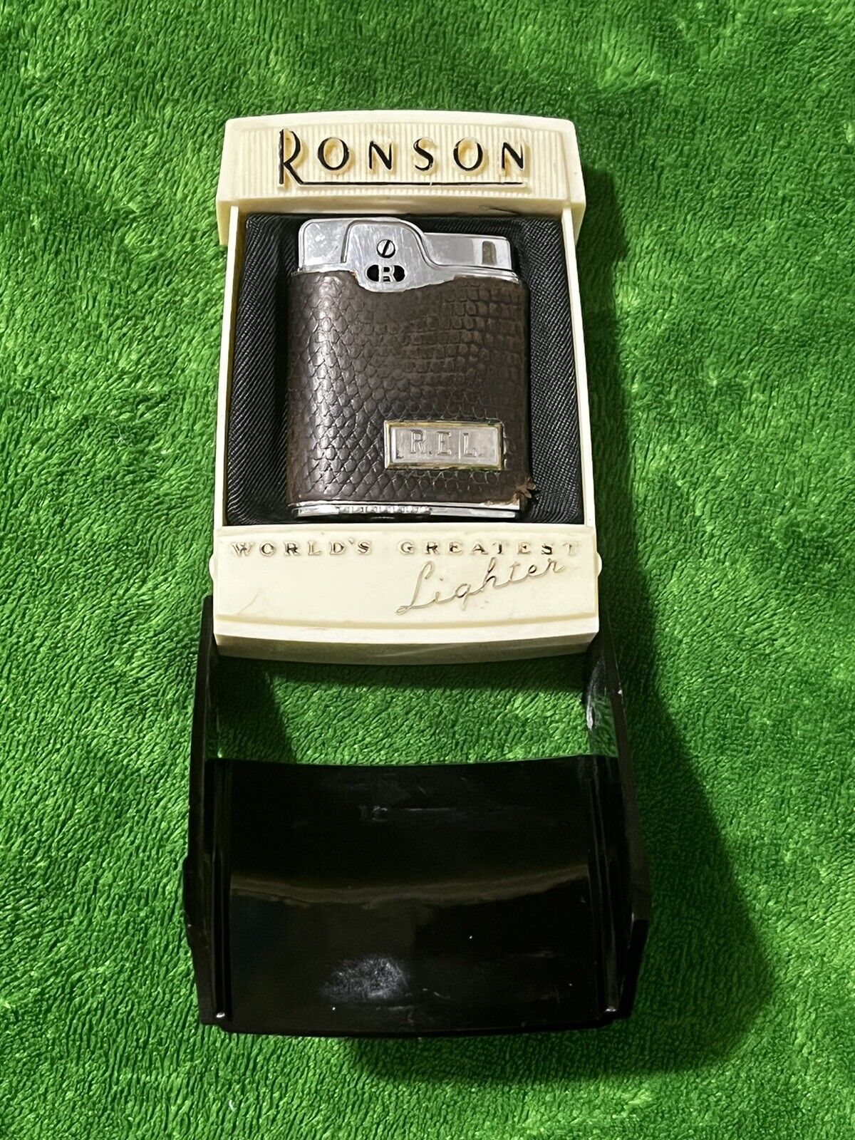 Ronson - World’s Greatest Lighter-Art Deco Celluloid Case & Lighter