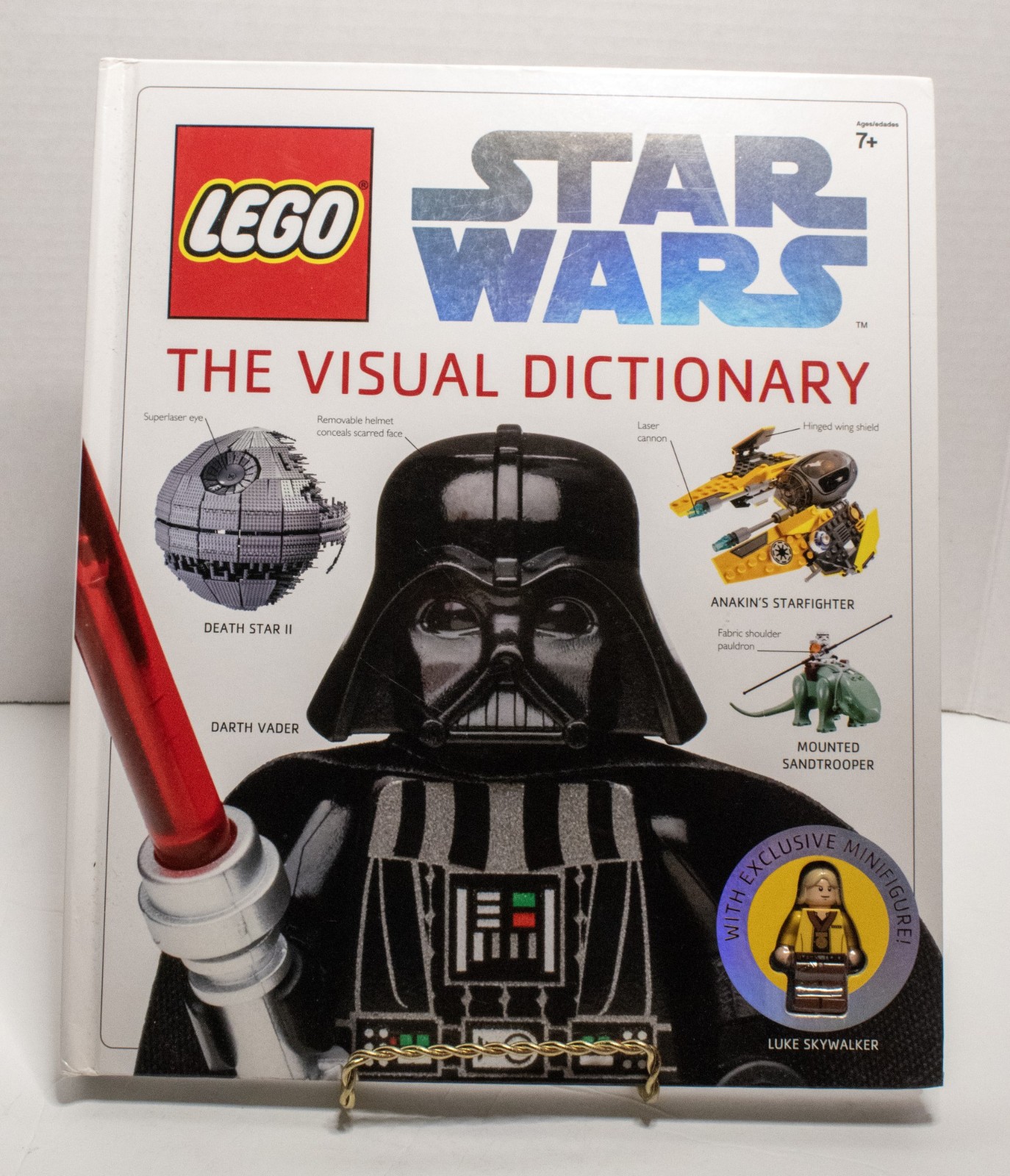 LEGO Star Wars: The Visual Dictionary Hardcover (2009) w/ Luke Minifigure LEGO Star Wars: The Visual Dictionary Hardcover (2009) w/ Luke Minifigure