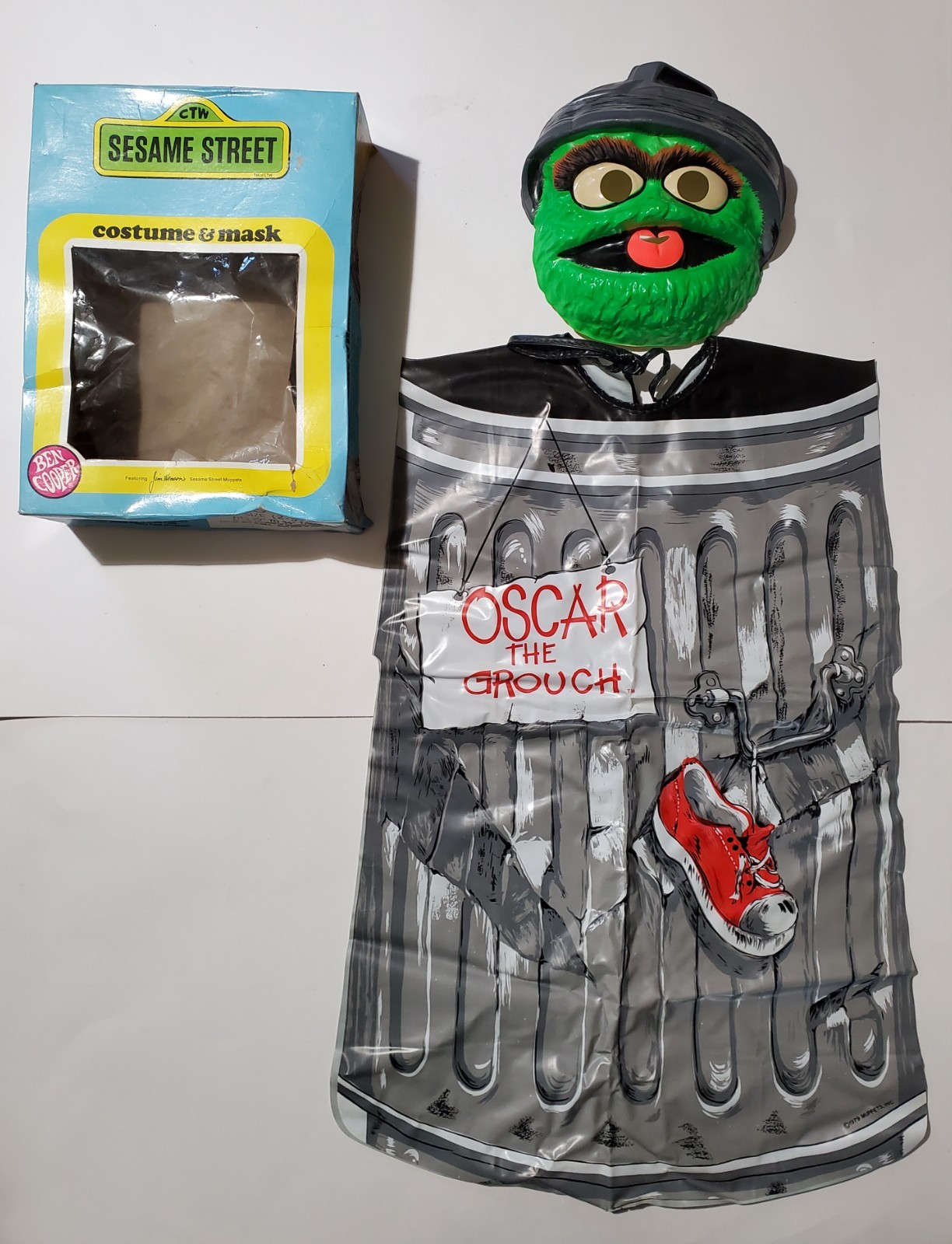 Vintage 1979 Ben Cooper Sesame Street Oscar the Grouch Halloween Costume Vintage 1979 Ben Cooper Sesame Street Oscar the Grouch Halloween Costume