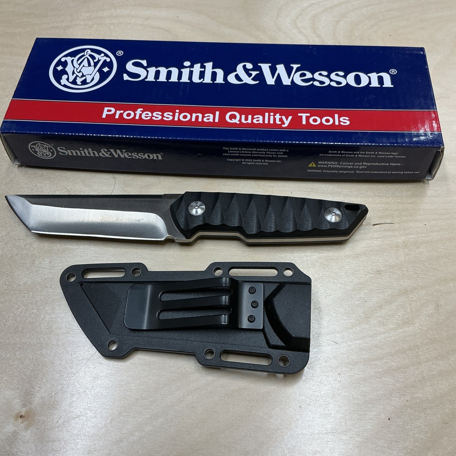 Smith's & Wesson 24/7 Fixed Knife 4" Stainless Steel Full Tanto Blade