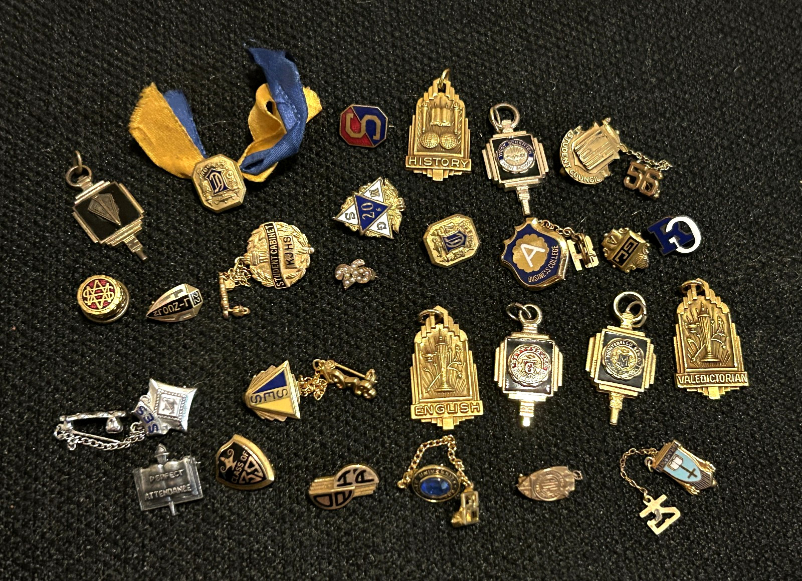 VINTAGE big lot of American High School pins, pendants, jewelry, 1920's & up OLD VINTAGE big lot of American High School pins, pendants, jewelry, 1920's & up OLD
