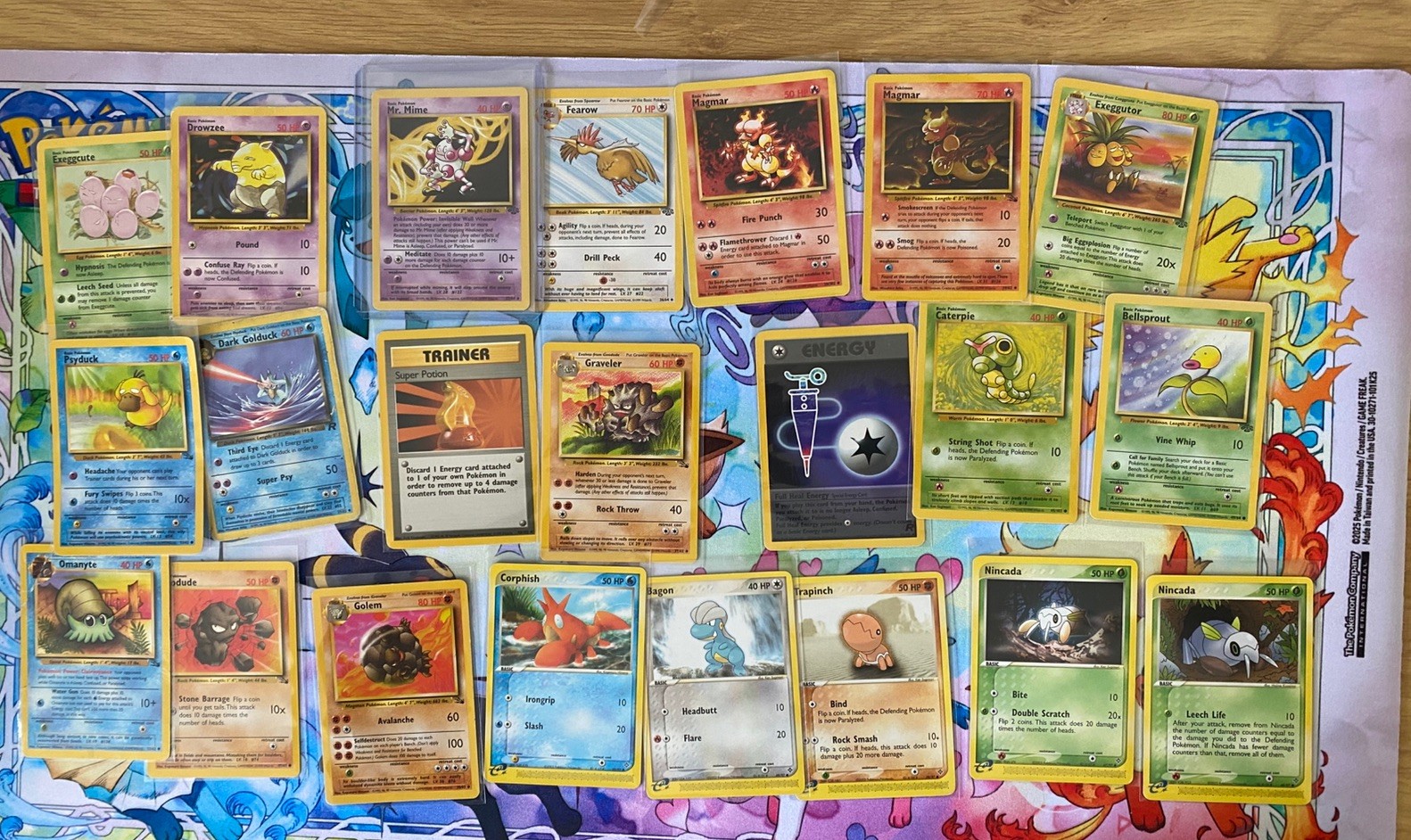 Vintage Pokémon WOTC & E series 22x Card Bundle Vintage Pokémon WOTC & E series 22x Card Bundle