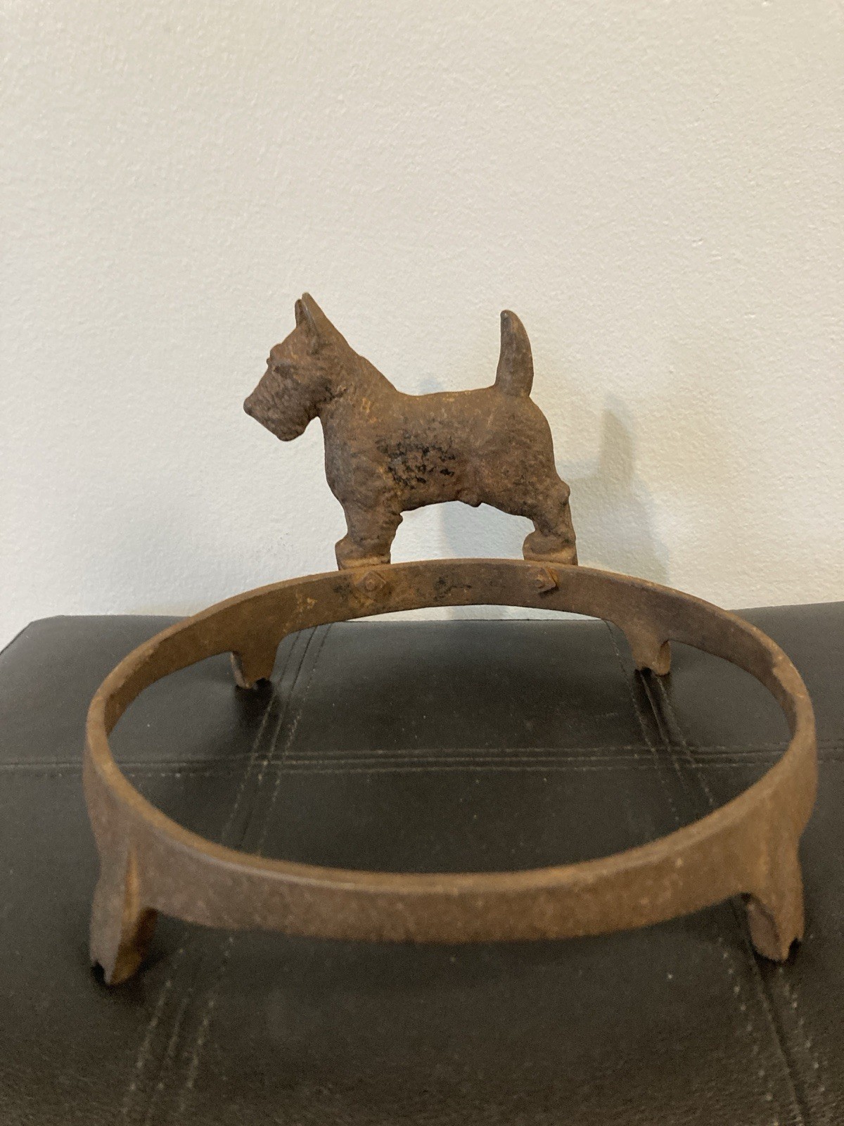 Antique Hubley Cast Iron Scottie Dog Bowl Holder Ring Uncleaned Patina Antique Hubley Cast Iron Scottie Dog Bowl Holder Ring Uncleaned Patina