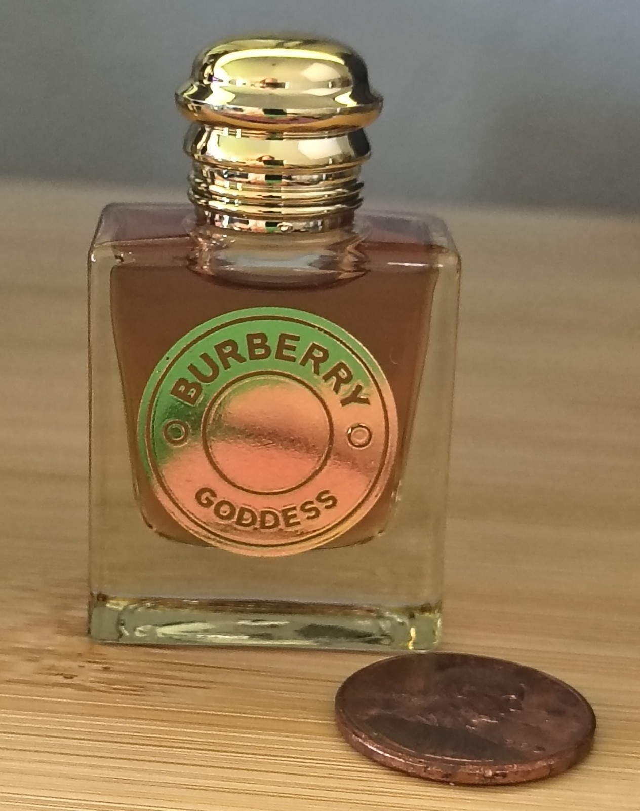 Burberry GODDESS Mini PERFUME Splash EDP Mini TRAVEL Size NEW 0.16 oz 5ml *read Burberry GODDESS Mini PERFUME Splash EDP Mini TRAVEL Size NEW 0.16 oz 5ml *read