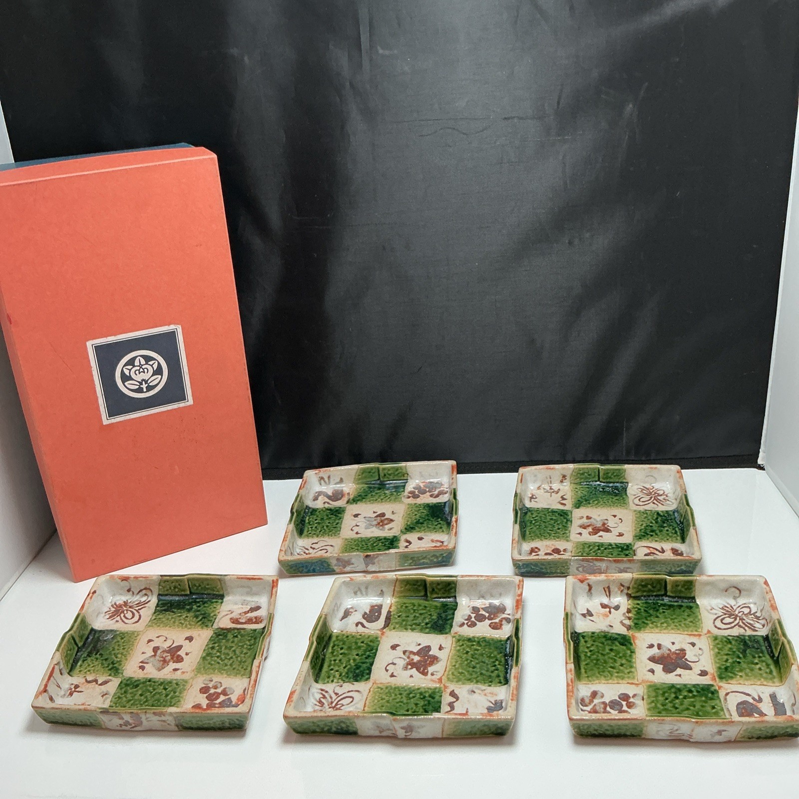 Vintage Tachikichi Seto Ware 5pc Plate Set Ichimatsu Oribe Shino Checkered W.box Vintage Tachikichi Seto Ware 5pc Plate Set Ichimatsu Oribe Shino Checkered W.box