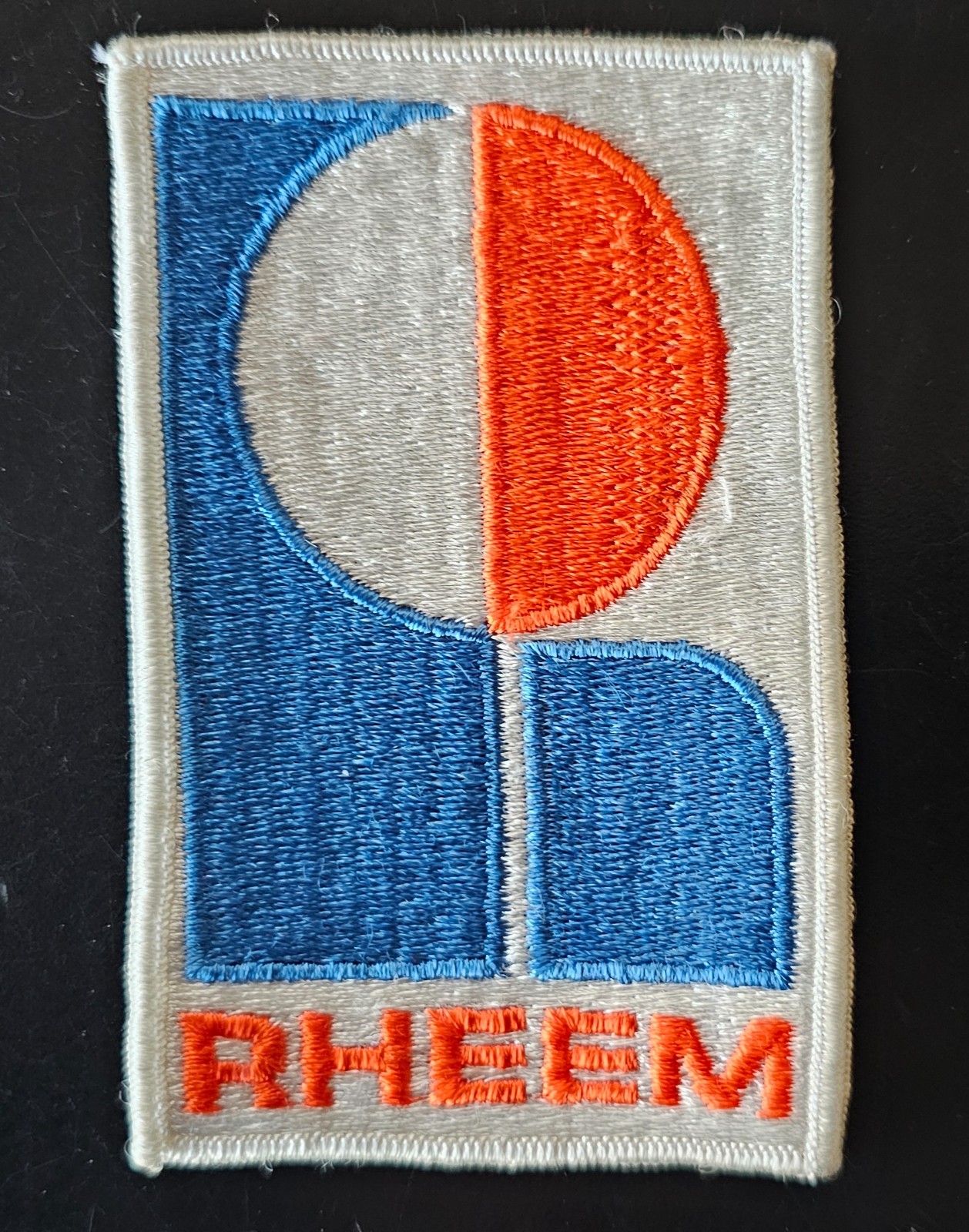 VINTAGE RHEEM EMBROIDERED LOGO HVAC HEATING UNIFORM PATCH VINTAGE RHEEM EMBROIDERED LOGO HVAC HEATING UNIFORM PATCH