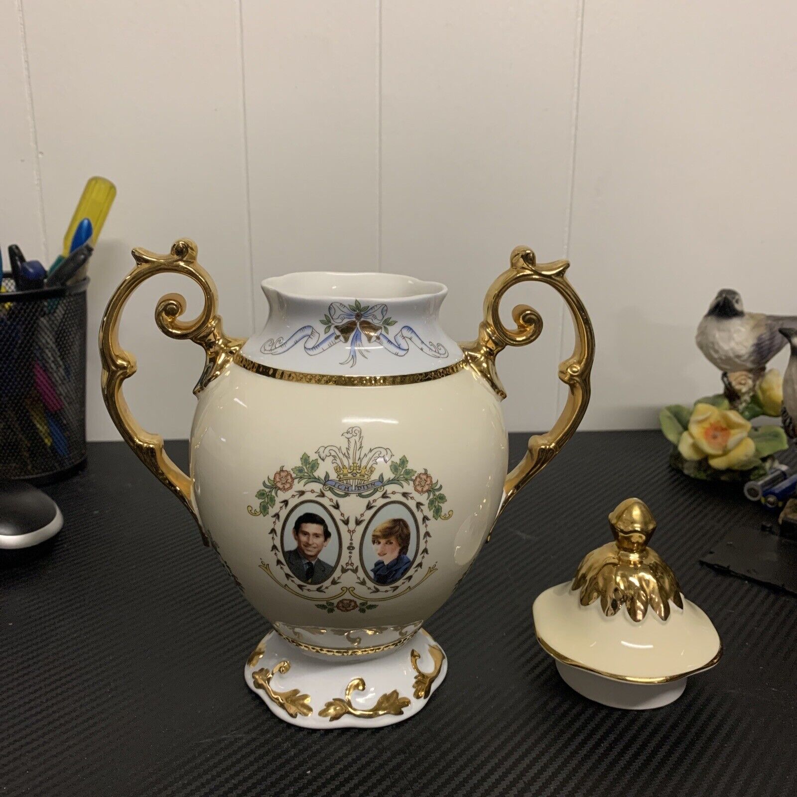 Princess Diana Porcelain Vase Made For Stephen House By Elizabethan 1981