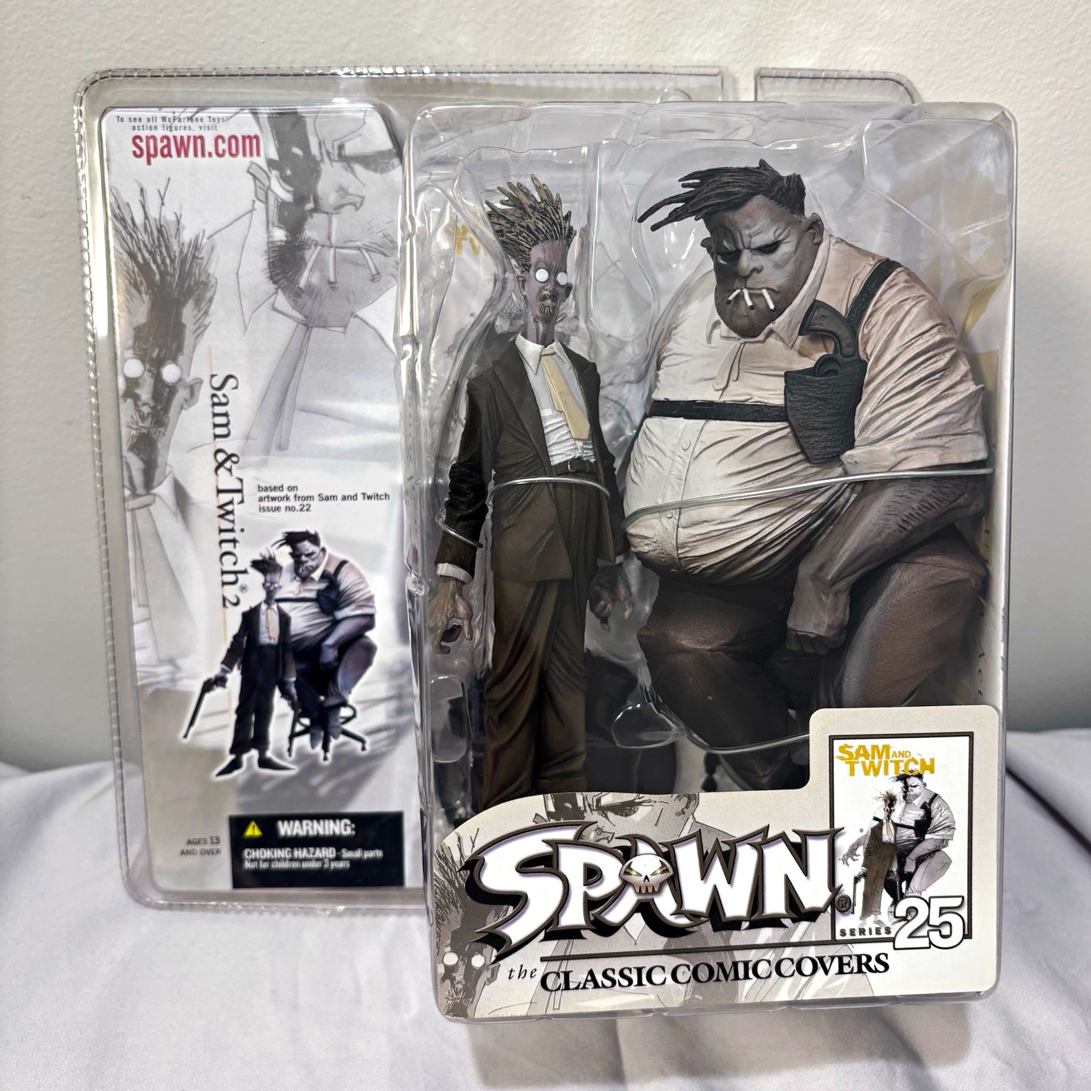 McFarlane Toys Spawn Classic Comic Covers Sam & Twitch Box 25 Boxed Unopened McFarlane Toys Spawn Classic Comic Covers Sam & Twitch Box 25 Boxed Unopened